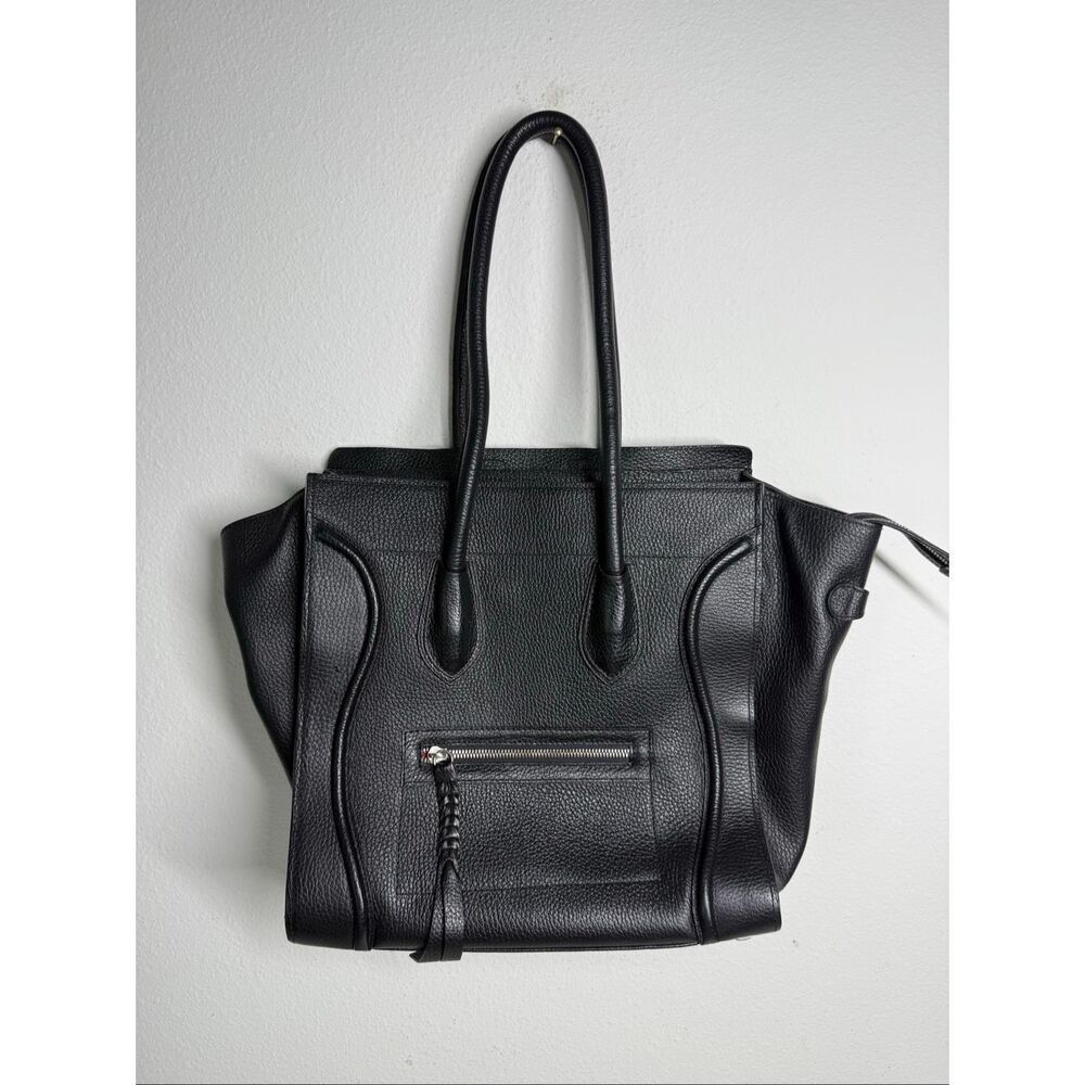 Chic Black Leather Tote Bag